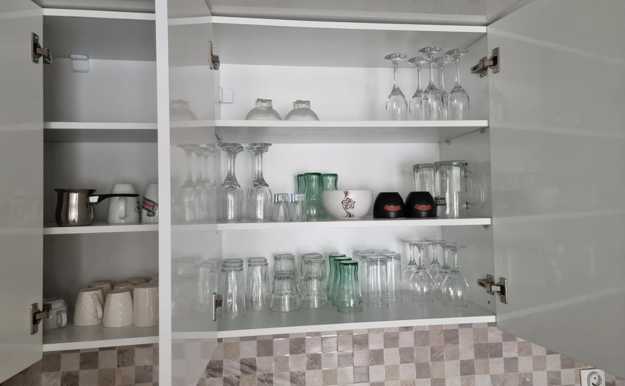 Modern & Trendy Apartment 斯科普里 外观 照片
